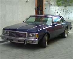 CAPRICE CLASSIC 77 MI RELAMPAGO AZUL - CAPRICE CLASSIC 77 MI RELAMPAGO AZUL