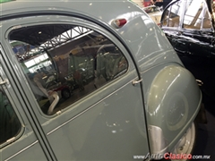 Salón Retromobile FMAAC México 2015 - Citroen 2 CV 1963