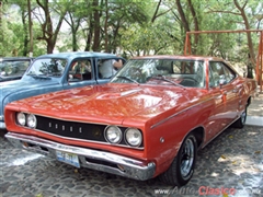 10o Encuentro Nacional de Autos Antiguos Atotonilco - 1968 Dodge Coronet