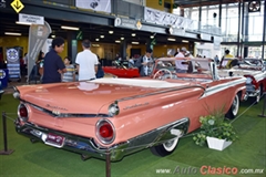 1959 Ford Fairlane Sunliner 500. Motor V8 de 332ci que desarrolla 225hp