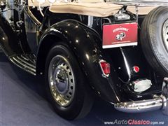 Salón Retromobile FMAAC México 2015 - MG model TD 1951