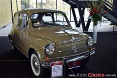 1959 Fiat 600E, 4 cilindros en línea de 633cc con 21hp