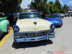 1954 Ford Fairlane