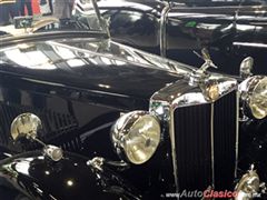 Salón Retromobile FMAAC México 2015 - MG model TD 1951