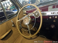 Salón Retromobile FMAAC México 2016 - 1939 Packard Convertible