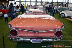 1959 Ford Fairlane Sunliner 500. Motor V8 de 332ci que desarrolla 225hp