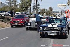 Desfile Monterrey Día Nacional del Auto Antiguo - Banderazo de salida - Parte 1