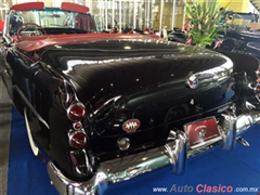 Salón Retromobile FMAAC México 2016 - 1954 Buick Super