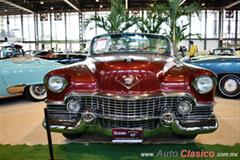 1954 Cadillac El Dorado. Motor V8 de 331ci que desarrolla 230hp. Capota, cristales y asientos eléctricos