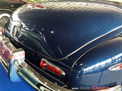 Salón Retromobile FMAAC México 2016 - 1948 Buick Roadmaster