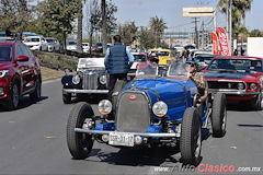 Desfile Monterrey Día Nacional del Auto Antiguo - Banderazo de salida - Parte 1