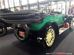 Salón Retromobile FMAAC México 2015 - Buick 45 1921