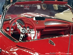 Salón Retromobile FMAAC México 2015 - Chevrolet Corvette 1962