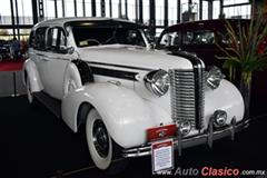 1935 Buick Century Limousine V8 335ci 116hp