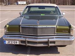 1975 Dodge Royal Monaco,4 puertas