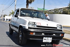 Desfile Monterrey Día Nacional del Auto Antiguo - Concentración del contingente - Parte 1