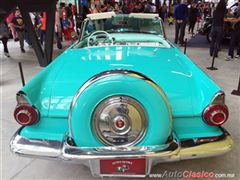 Salón Retromobile FMAAC México 2015 - Ford Thunderbird 1956