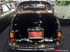 Salón Retromobile FMAAC México 2015 - Jaguar MK2 1960