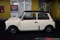 1969 Mini 1000, 4 cilindros en línea de 1000cc con 60hp