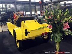 Salón Retromobile FMAAC México 2015 - Ford Speedster 1927