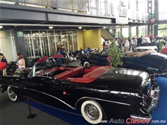 Salón Retromobile FMAAC México 2016 - 1954 Buick Super