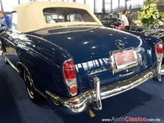 Salón Retromobile FMAAC México 2015 - Mercedes Benz 220S Cabriolet 1957