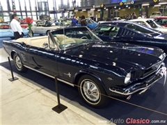 Salón Retromobile FMAAC México 2015 - Ford Mustang Convertible 1966