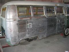 COMBI VW 1966 - DESPINTADO DE CARROCERIA