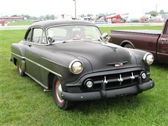 CHEVROLET SEDAN 1953 - LA PARRILLA Y ACCESORIOS CROMADOS