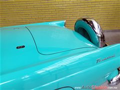 Salón Retromobile FMAAC México 2015 - Ford Thunderbird 1956