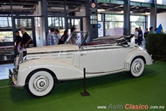 1954 Mercedes Benz 220. Motor 6L de 2,200cc que desarrolla 106hp