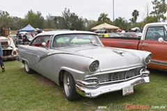 15º Maquinas y Rock & Roll Aguascalientes 2023 - 1956 Ford Fairlane Victoria 2 Door Hardtop