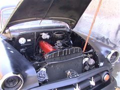 CHEVROLET SEDAN 1953 - LA PARRILLA Y ACCESORIOS CROMADOS