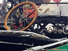 Salón Retromobile FMAAC México 2015 - Buick 45 1921