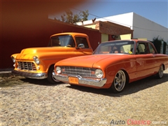 CHEVROLET CAMEO Y FORD 200