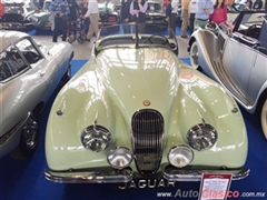 Salón Retromobile FMAAC México 2016 - 1952 Jaguar XK-120