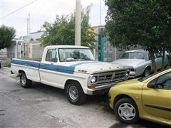 PICK UP     F-100  RANGER  1972 - PICK UP     F-100  RANGER  1972