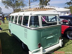 1963 Volks Wagen Deluxe Microbus 15 Window