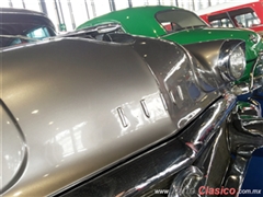 Salón Retromobile FMAAC México 2016 - 1956 Buick Super