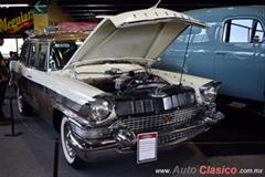 1957 Packard Town Sedan, V8 de 289ci con 275hp