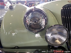 Salón Retromobile FMAAC México 2016 - 1952 Jaguar XK-120