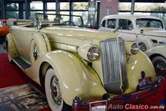 1936 Packard Super Eight 8 cilindros en línea de 320ci con 130hp