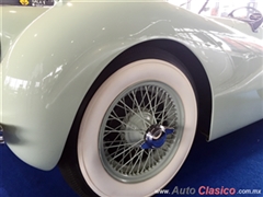 Salón Retromobile FMAAC México 2016 - 1952 Jaguar XK-120