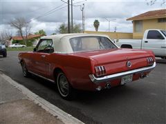 FORD MUSTANG 1965 CONVERTIBLE - Tomas del Exterior