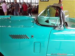 Salón Retromobile FMAAC México 2015 - Ford Thunderbird 1956