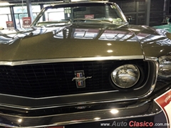 Salón Retromobile FMAAC México 2015 - Ford Mustang 1969