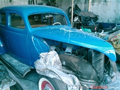 FORD 1939 EL SR. PITUFO