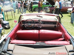 10o Encuentro Nacional de Autos Antiguos Atotonilco - 1965 Chevrolet Impala Convertible