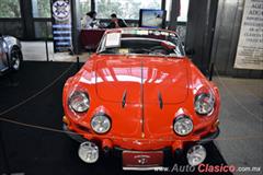 1966 Renault Dinalpin, 4 cilindros en línea de 1,400cc con 112hp. Fabricado en México. Solo se fabricaron 72.