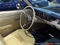 Salón Retromobile FMAAC México 2015 - Ford Mustang Convertible 1966